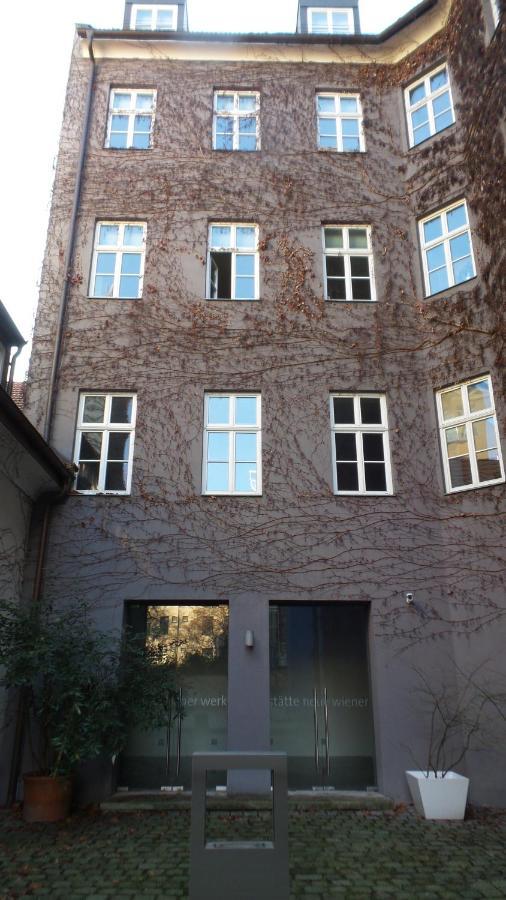 Pink Lotus Apartment Wien Exterior foto